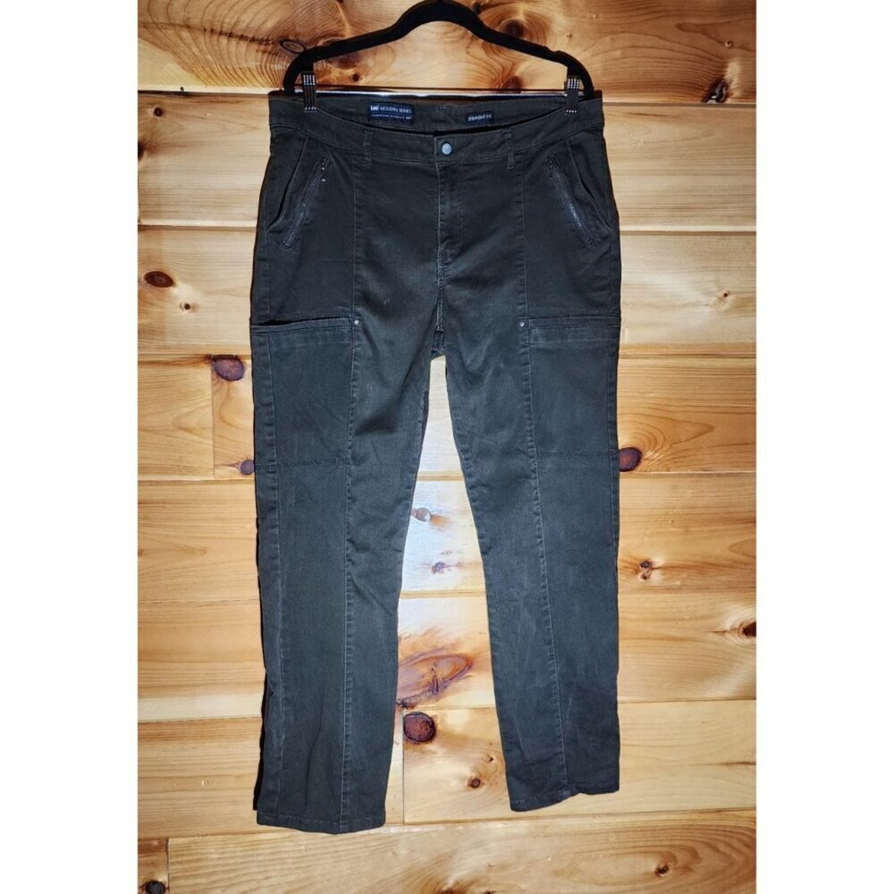 Lee Modern Sereis Women’s Straight Fit Pine Green Pants Size 16 Medium